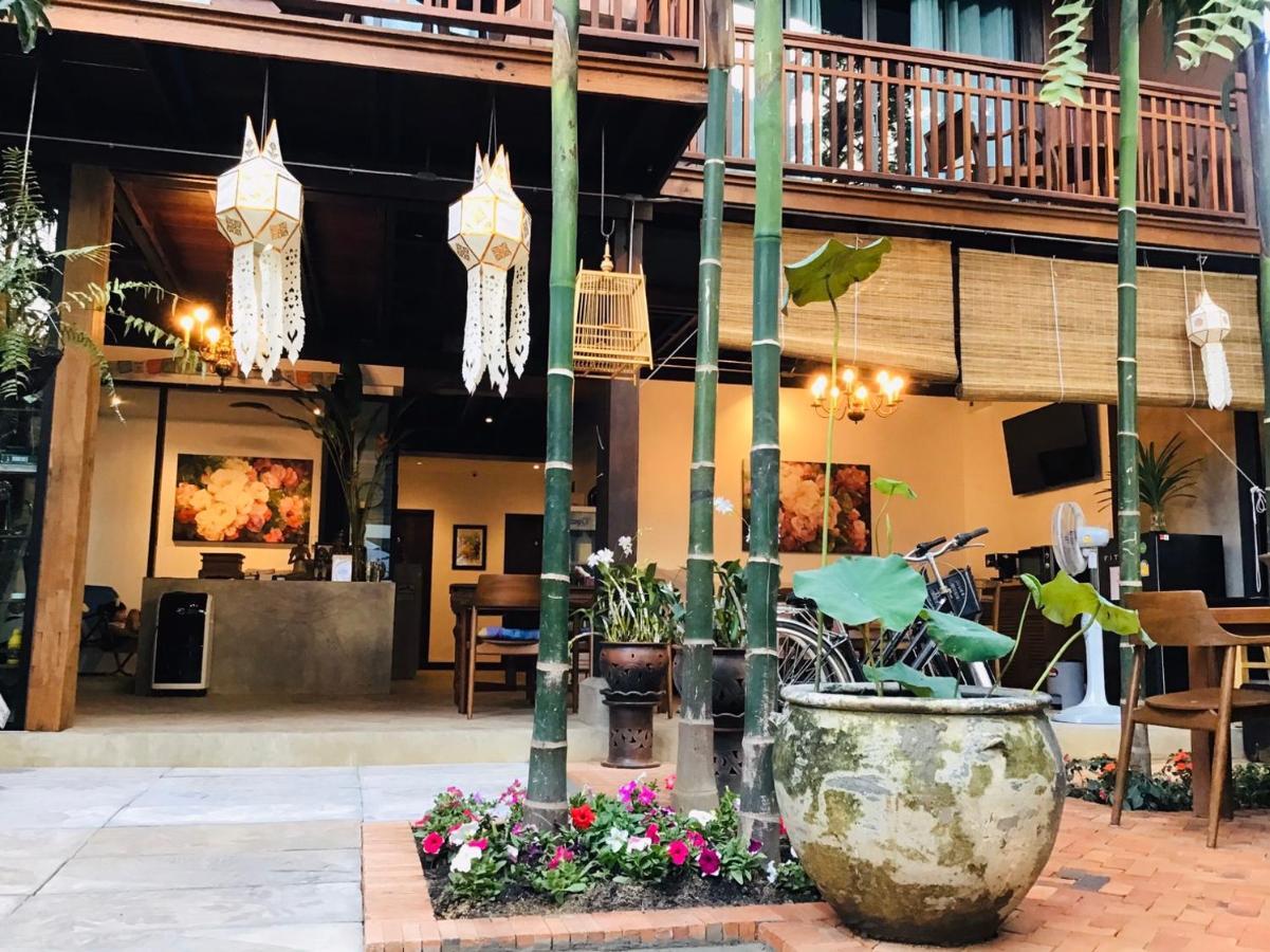 The Eight Ratvithi House Hotel Chiang Mai Eksteriør billede