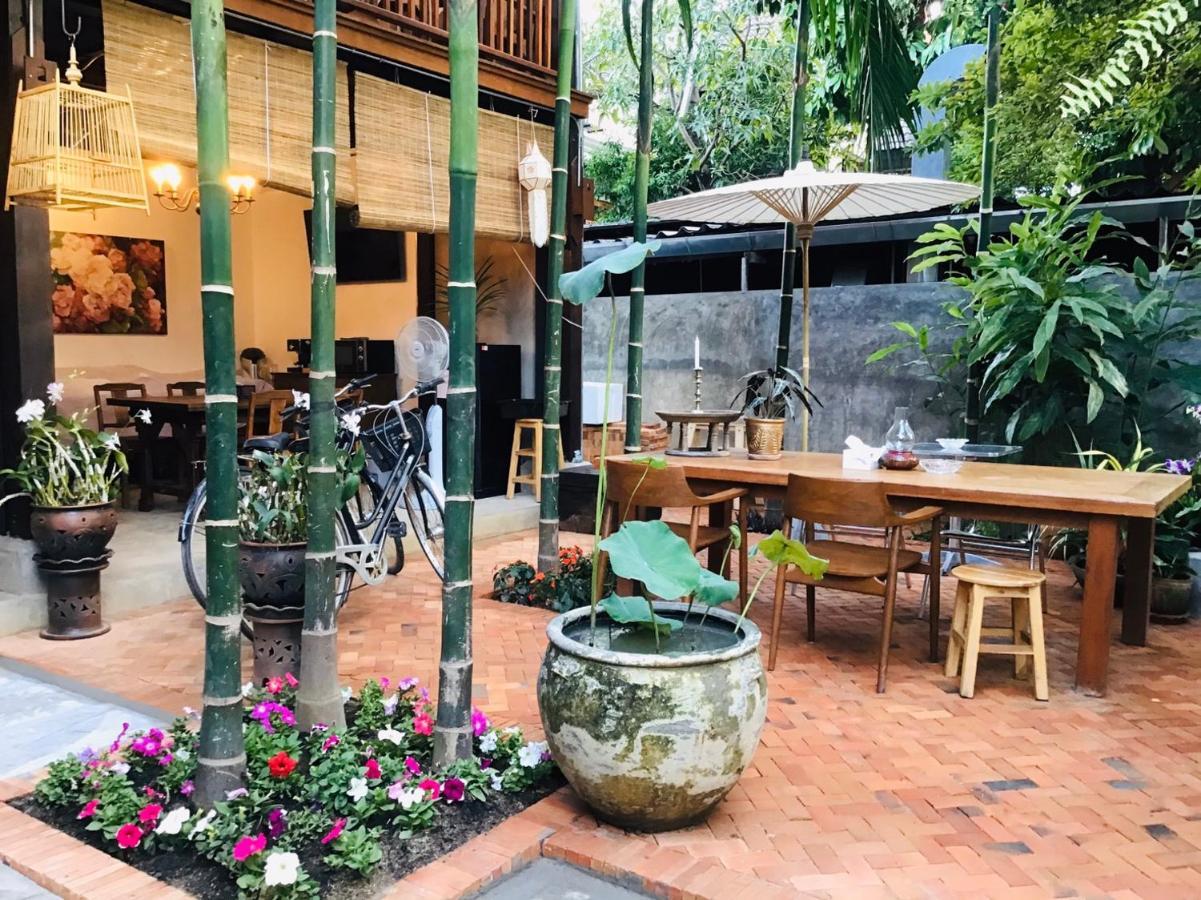 The Eight Ratvithi House Hotel Chiang Mai Eksteriør billede
