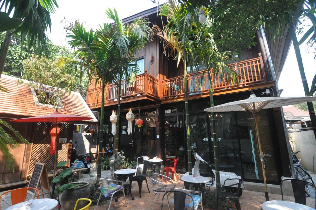 The Eight Ratvithi House Hotel Chiang Mai Eksteriør billede